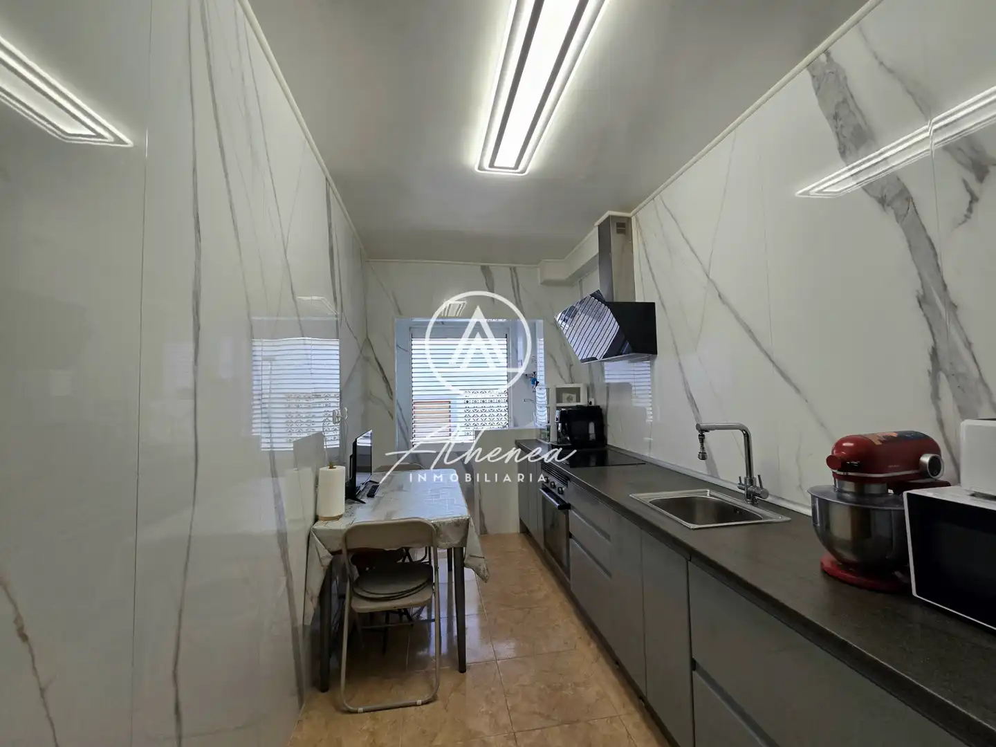 Cocina de Piso en venta en Roquetas de Mar con Terraza, Amueblado y Horno