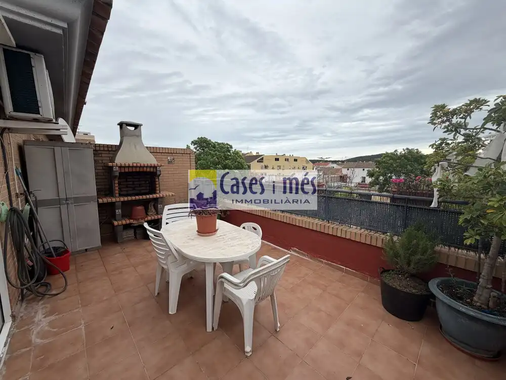 Terrasse von Einfamilien-Reihenhaus zum Verkauf in Albalat dels Tarongers mit Klimaanlage, Heizung und Terrasse