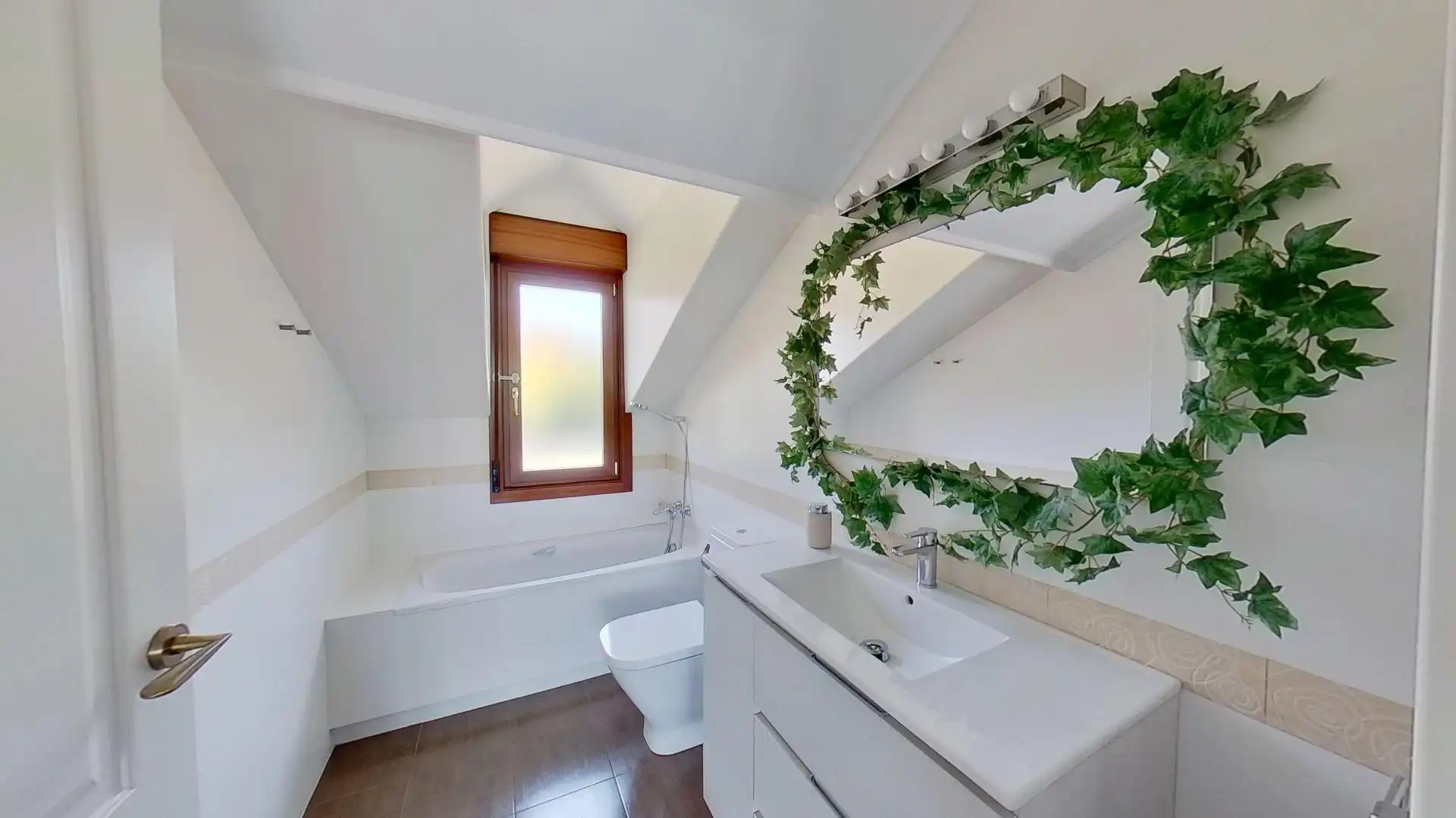 Bany de Casa o xalet en venda en Berango amb Calefacció, Jardí privat i Terrassa