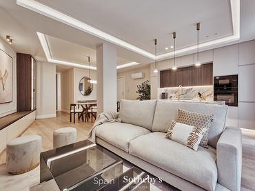 Apartament amb ascensor en venda a Calle Alcalá