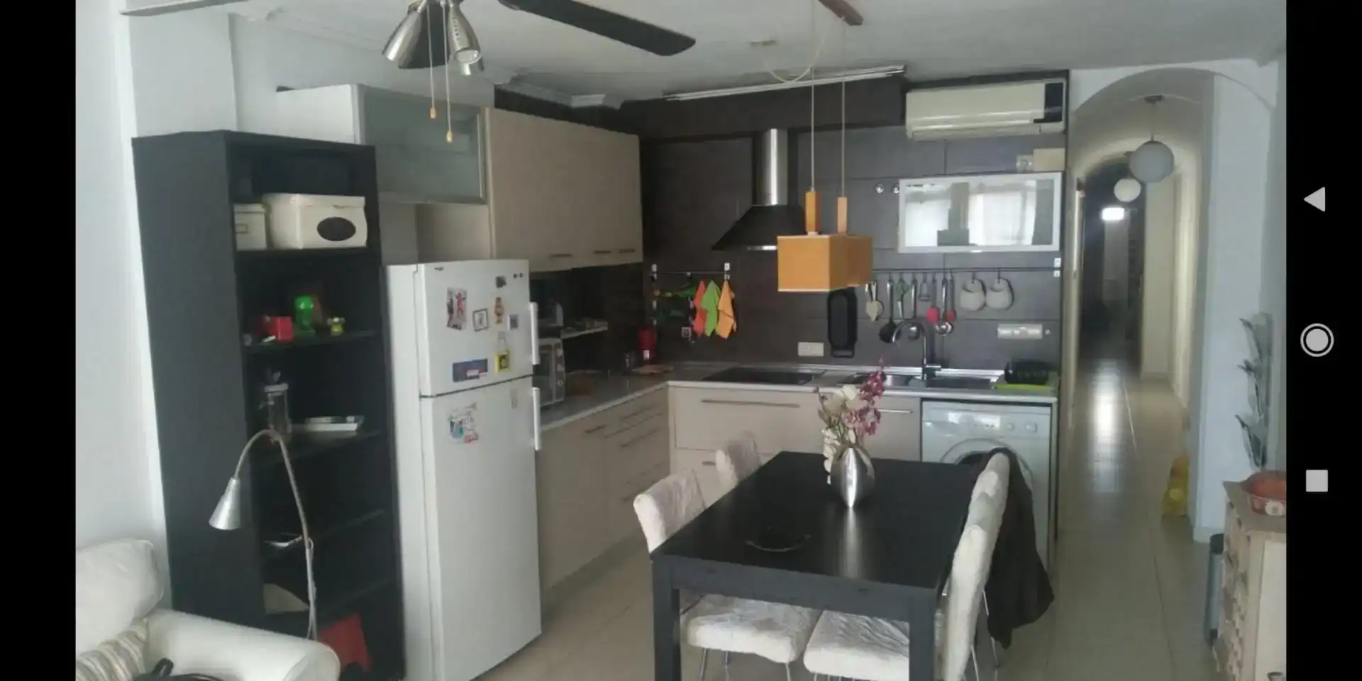 Cuina de Apartament en venda en Torrevieja amb Aire condicionat