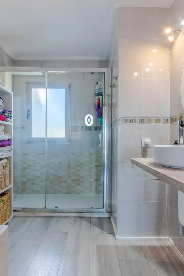 Bany de Casa adosada en venda en Sa Pobla amb Aire condicionat, Jardí privat i Parquet