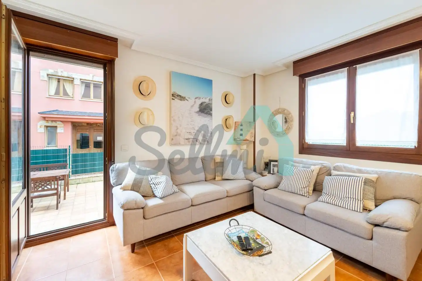 Living room of Ground floor for sale in Tapia de Casariego  with Heating, Parquet flooring and Terrace