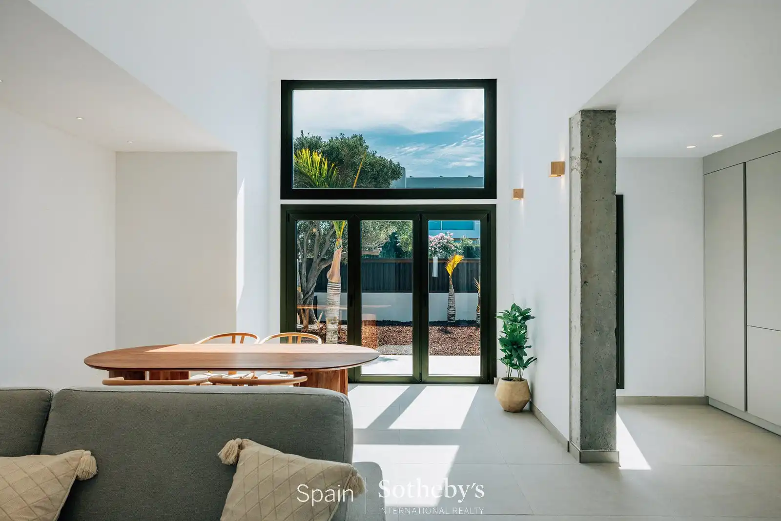 Sala de estar de Casa o chalet en venta en Granadilla de Abona con Aire acondicionado, Jardín privado y Terraza