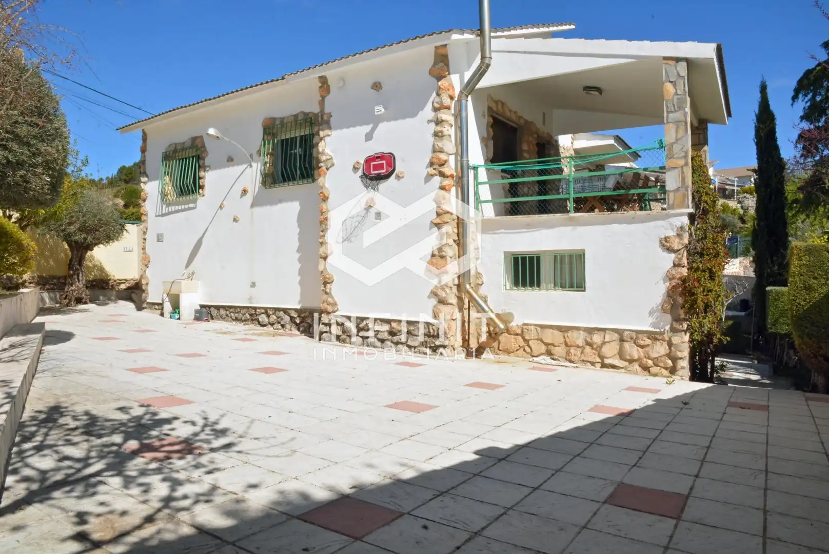 Vista exterior de Casa o chalet en venta en Carabaña con Calefacción, Jardín privado y Terraza