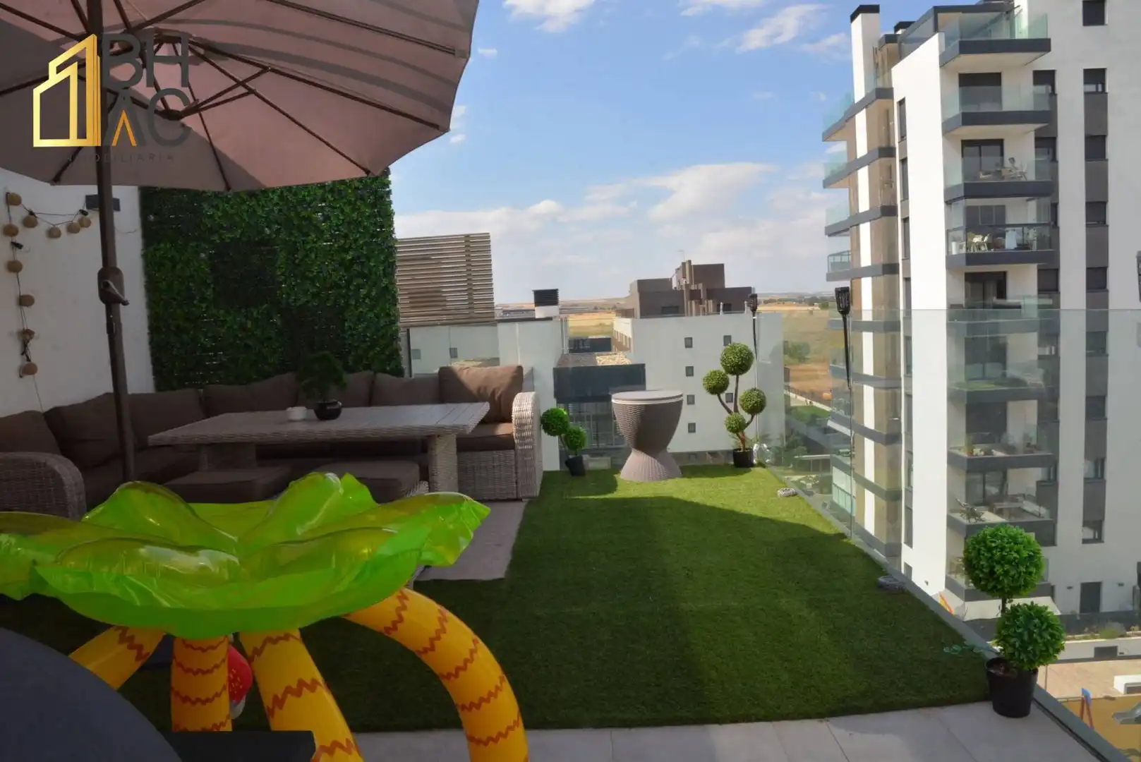 Terrasse von Dachboden zum Verkauf in Alcalá de Henares mit Klimaanlage, Heizung und Terrasse