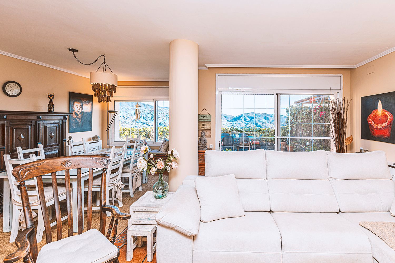 Living room of Single-family semi-detached for sale in Sant Cebrià de Vallalta  with Heating, Private garden and Terrace