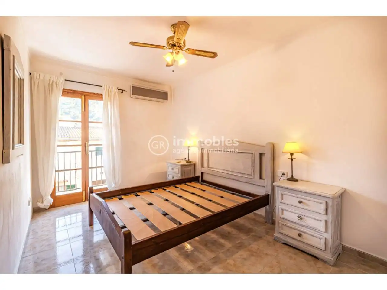 Habitación de Piso de alquiler en Alaró con Aire acondicionado, Terraza y Amueblado