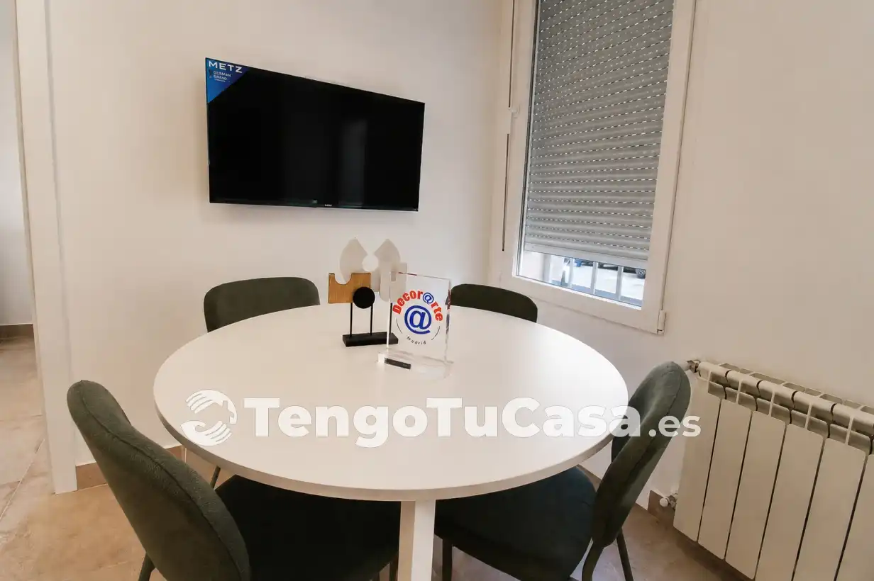 Piso en venta en Madrid con Aire acondicionado, Calefacción y Amueblado