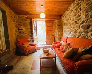 Sala d'estar de Casa o xalet en venda en Ledesma amb Balcó