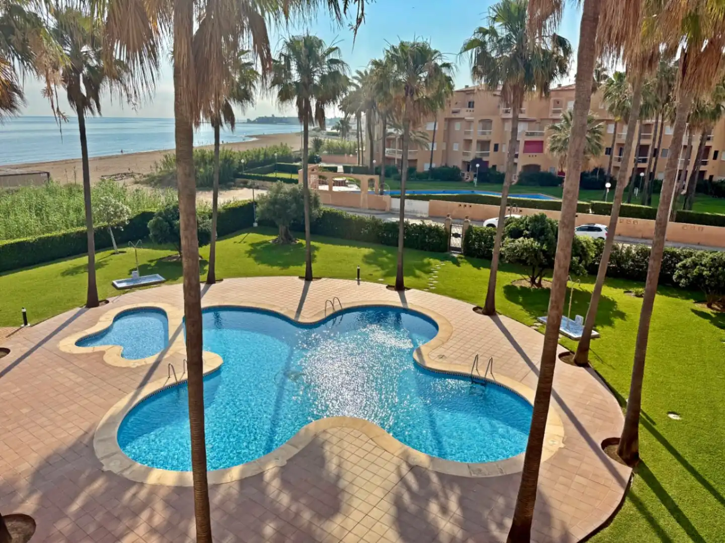 Piscina de Apartament en venda en Dénia amb Aire condicionat, Calefacció i Terrassa