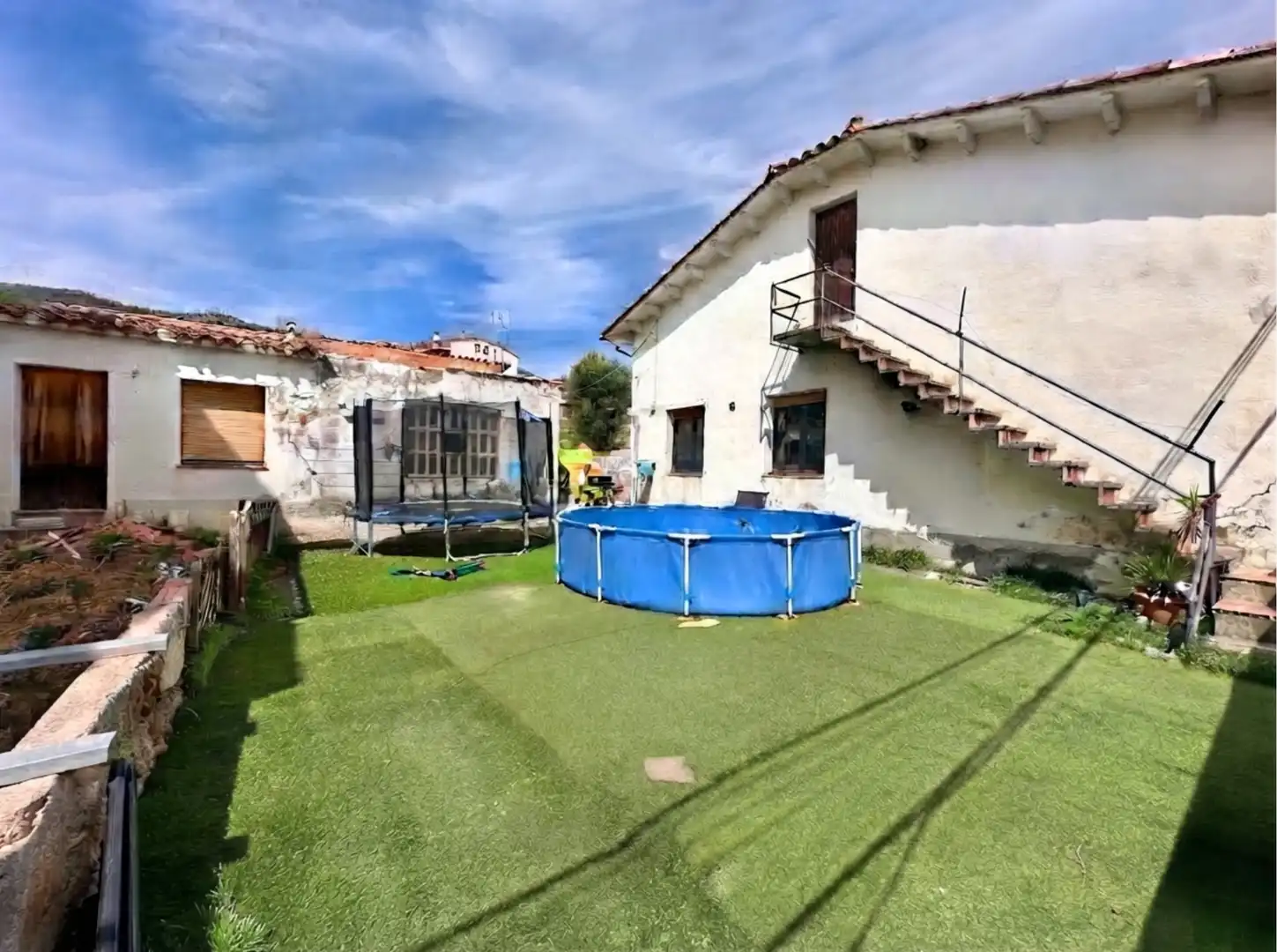 Garden of Houses for sale in Sant Pere de Torelló  with Heating, Private garden and Oven