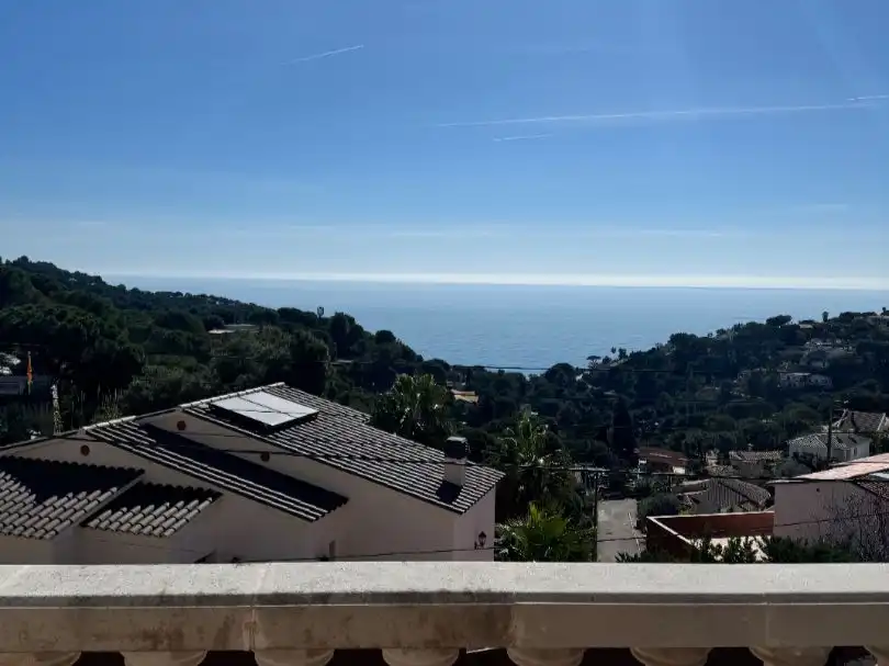 House with pool for sale in Passadge d'en Bandina 5, imagen 38