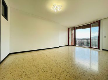 Appartement avec balcon à vendre à Corbera de Llobregat