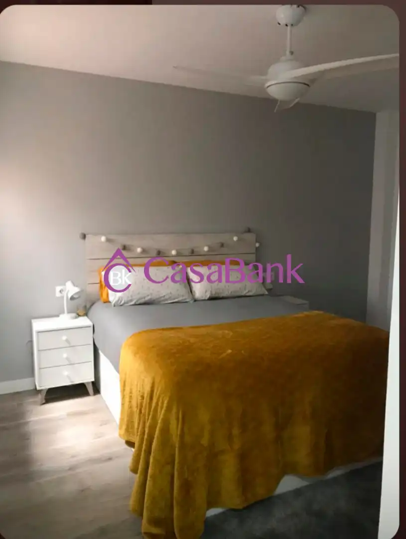 Bedroom of Flat for sale in Córdoba  with Heating and Furnished