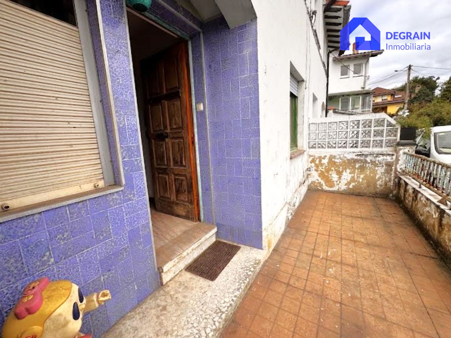 Vista exterior de Casa o xalet en venda en Las Regueras  