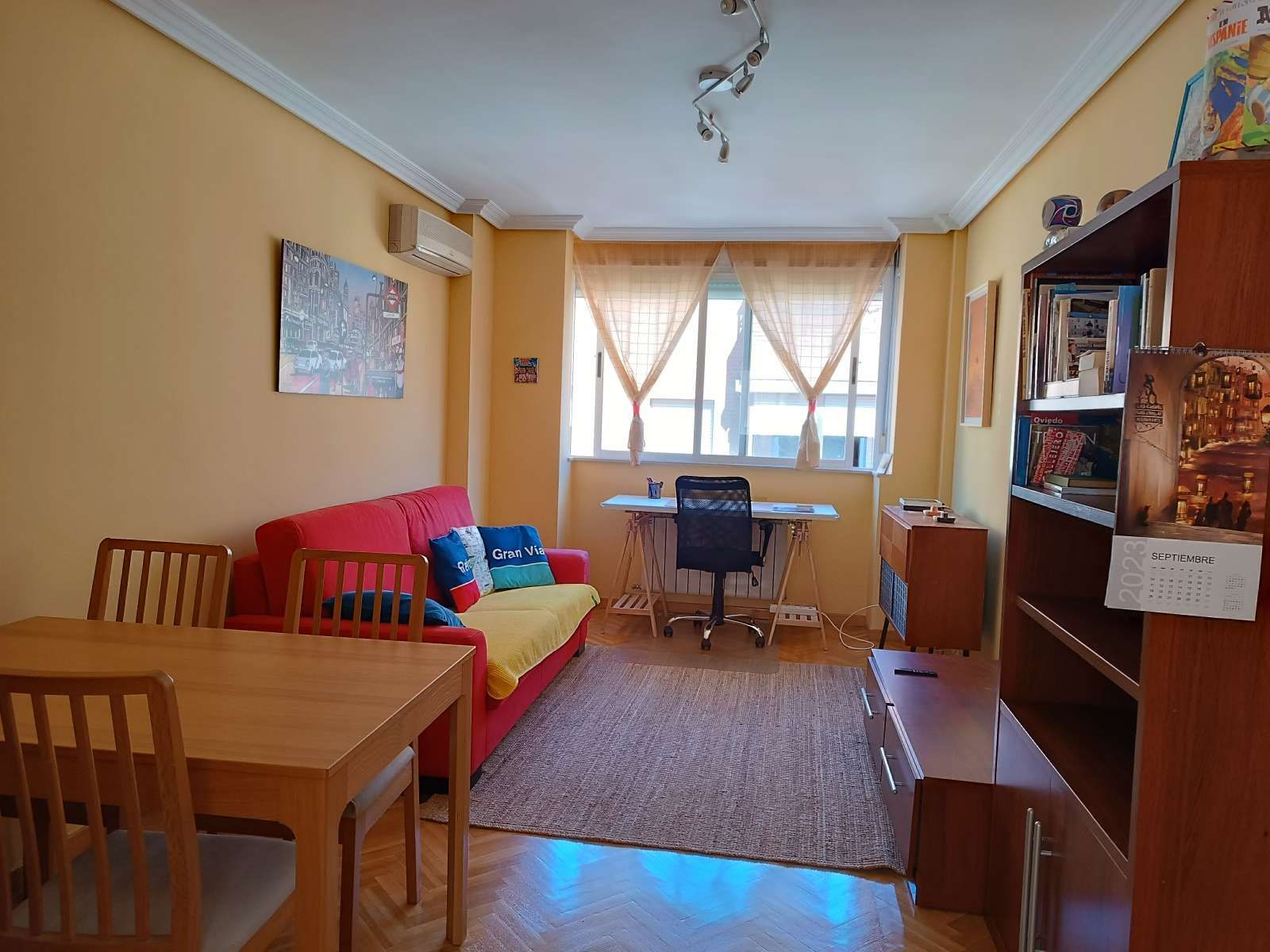 Apartment to share in Almenara -Ventilla