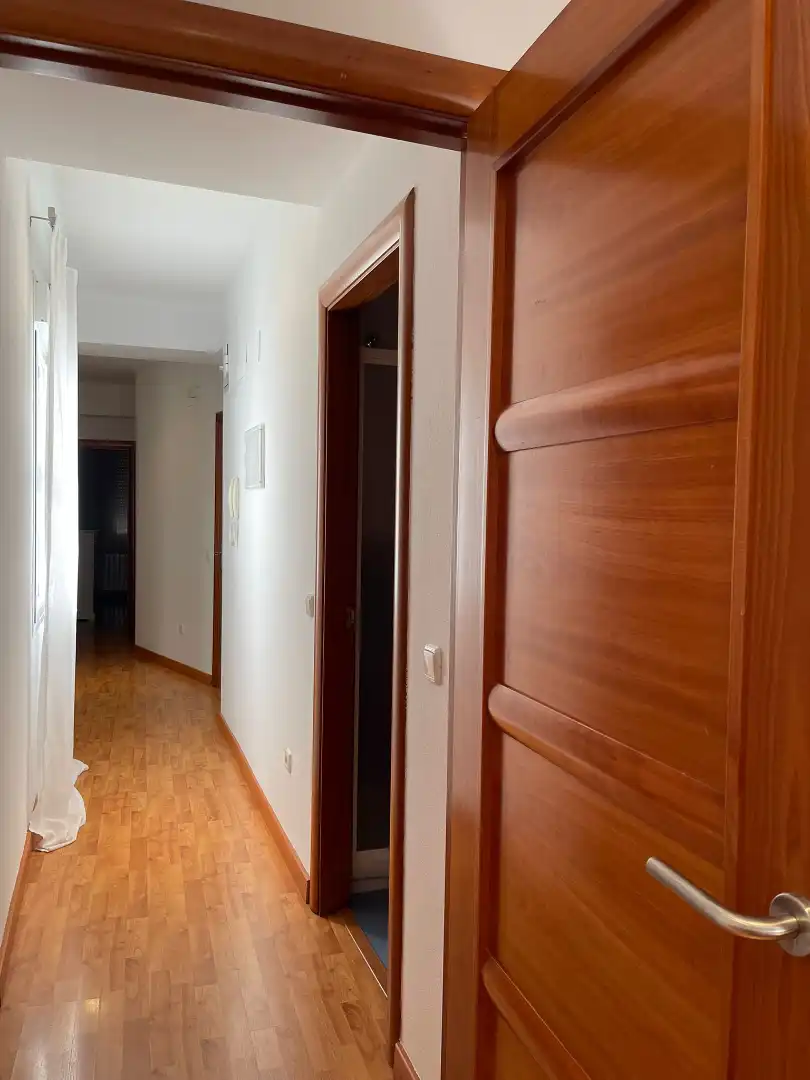 Wohnung zur Miete in Plasencia mit Klimaanlage, Heizung und Möbliert