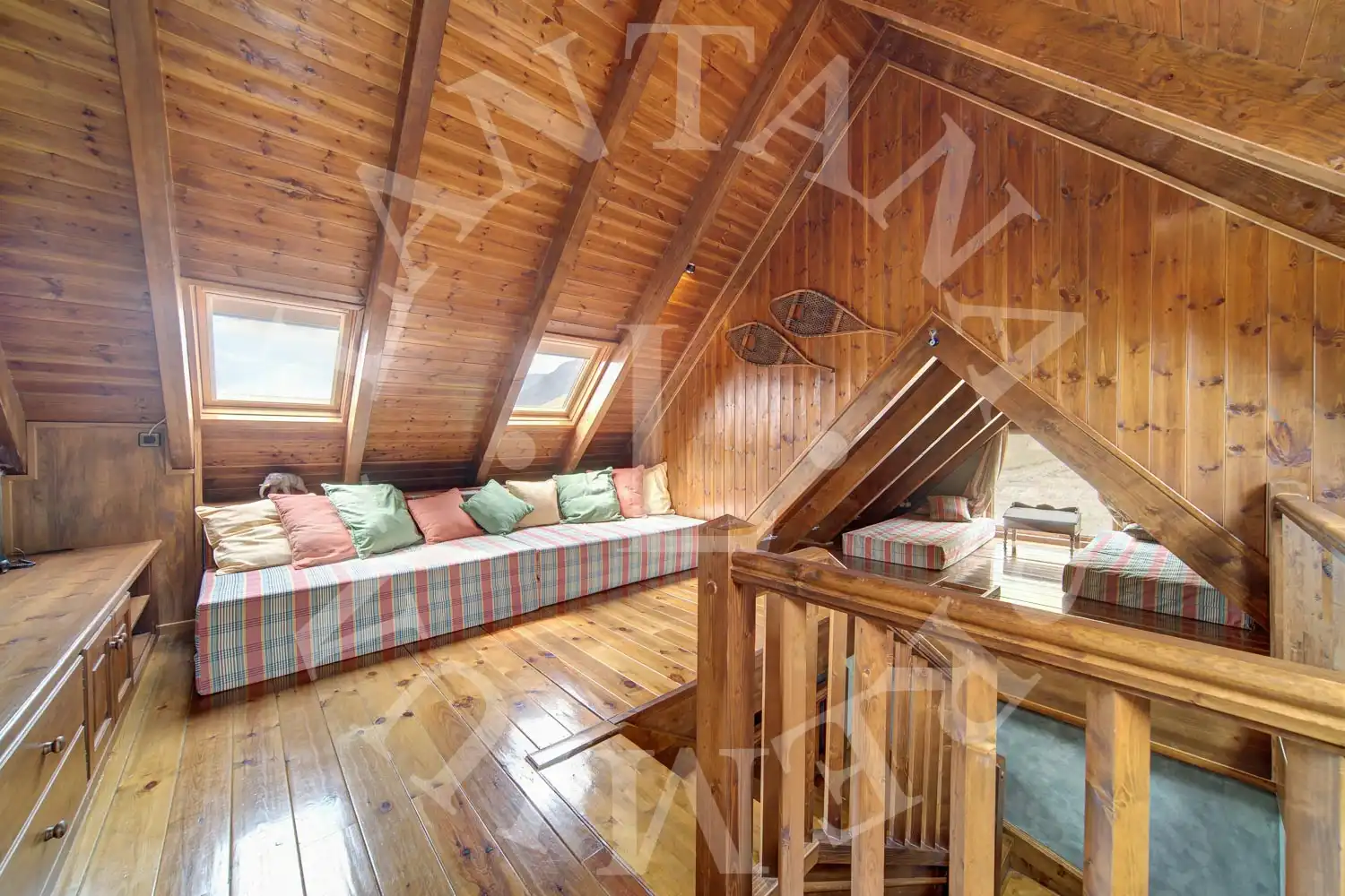 Habitación de Casa adosada en venta en Naut Aran con Calefacción, Jardín privado y Parquet