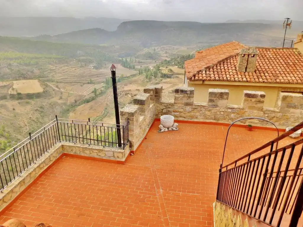 Terraza de Casa o chalet en venta en Alpuente con Calefacción, Terraza y Horno