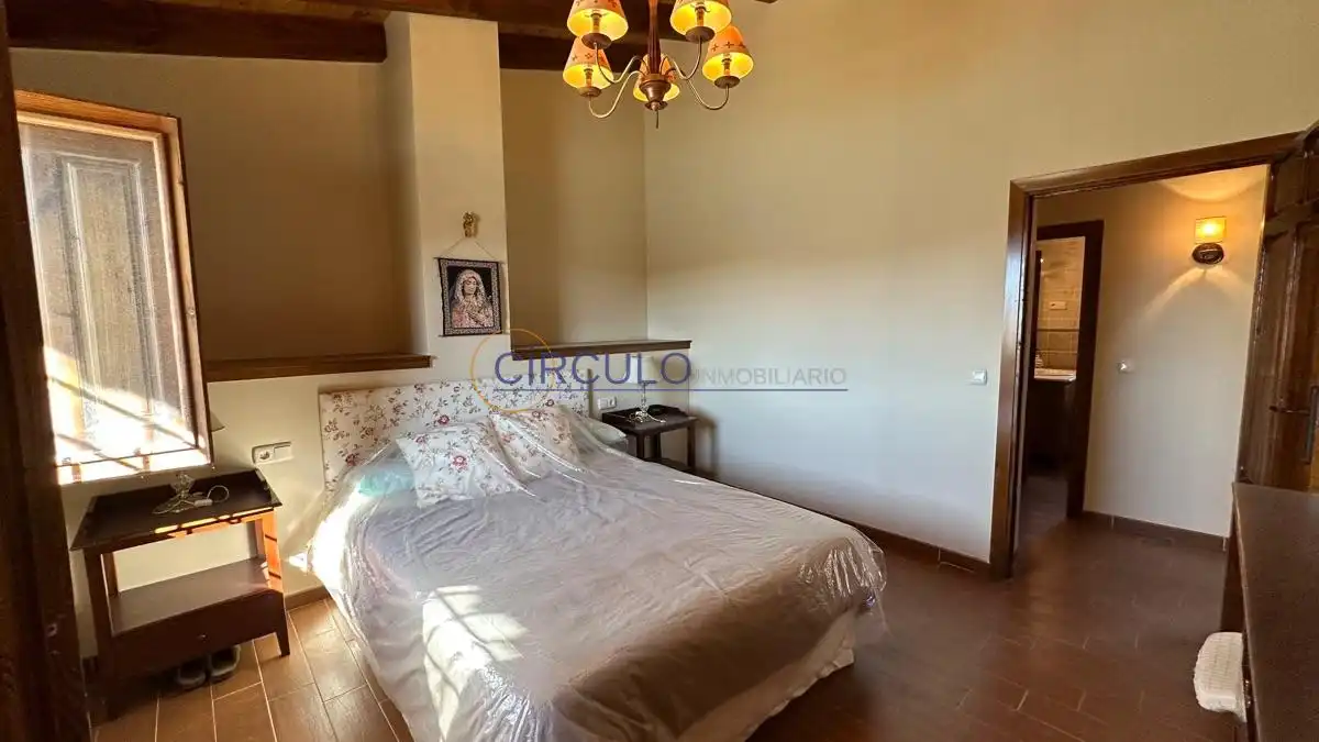 Habitación de Casa o chalet en venta en Lorca con Calefacción, Trastero y Amueblado