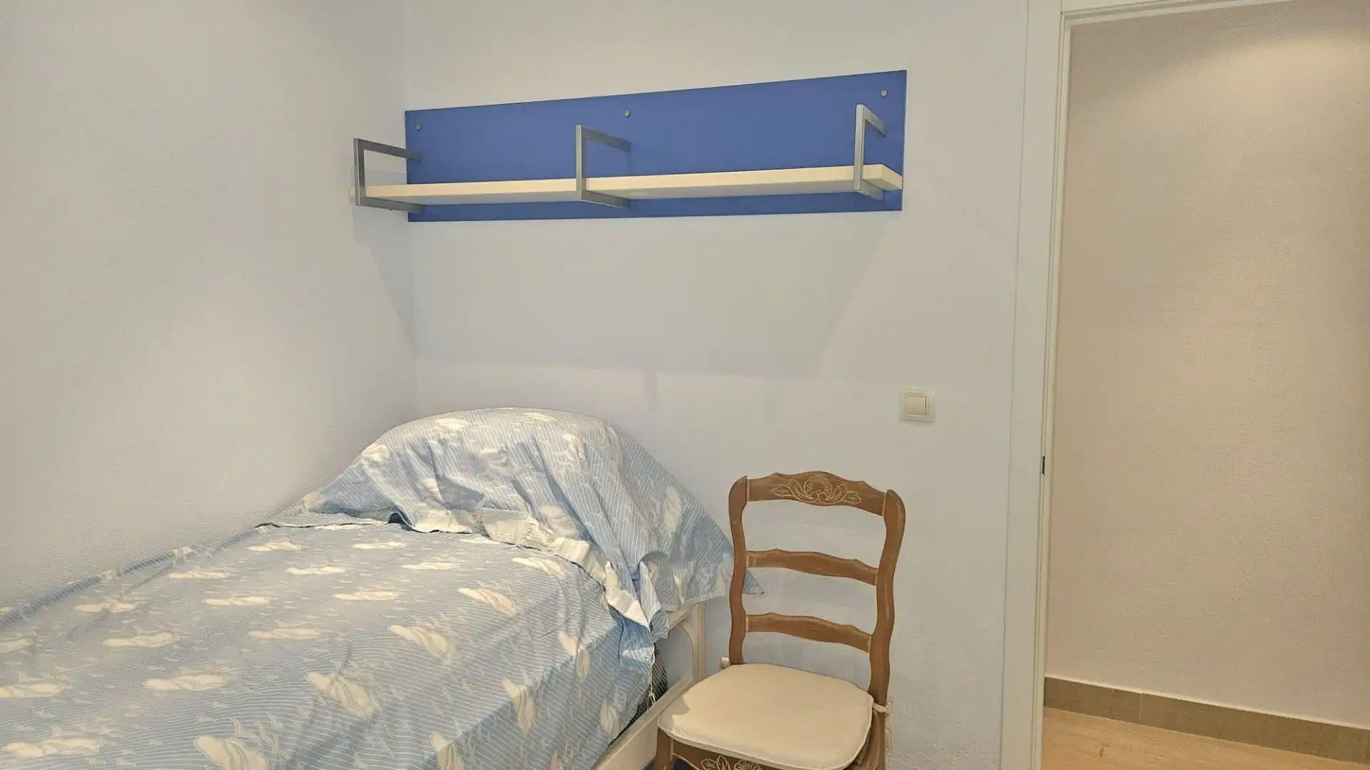 Dormitori de Casa adosada en venda en Benalmádena amb Terrassa, Moblat i Piscina comunitària