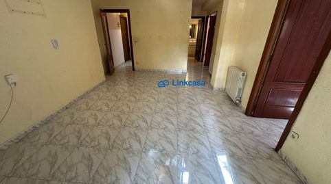Foto 4 de Piso en venta en Paseo Santa Maria de la Cabeza, Moscardó, Madrid Capital