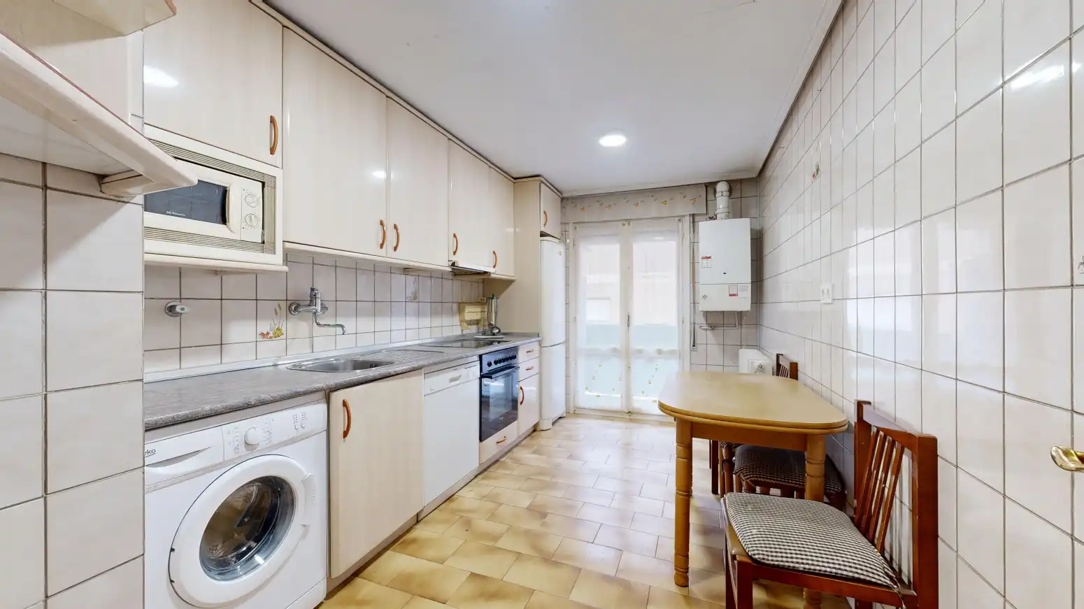 Cocina de Piso en venta en Tafalla con Calefacción, Parquet y Trastero