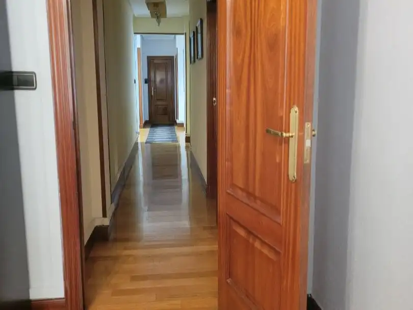 Oficina de alquiler en Barakaldo  con Calefacción y Balcón