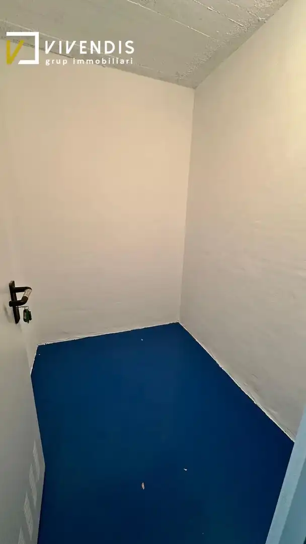 Storage room for sale in Lleida