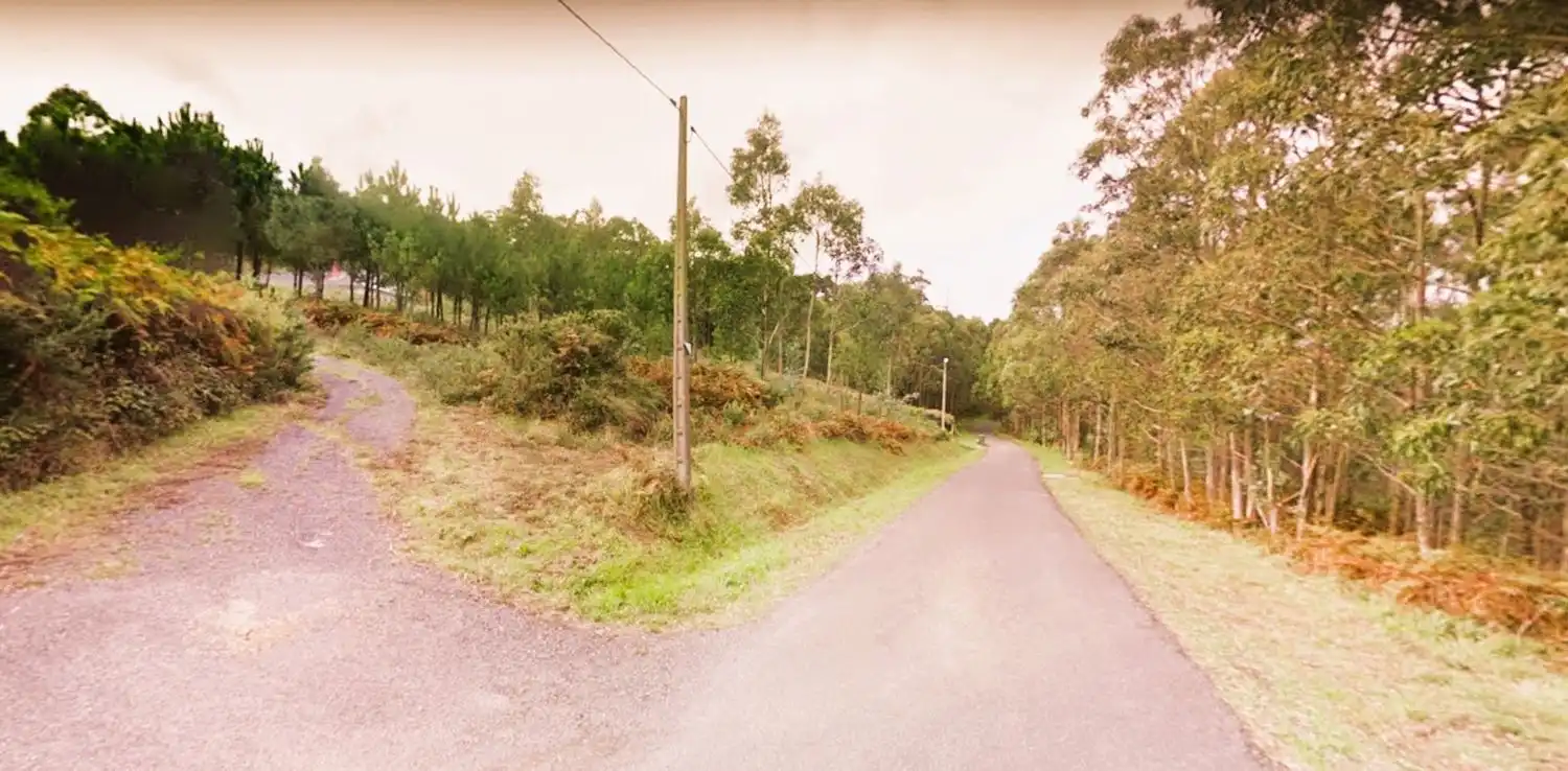 Land for sale in A Laracha  , A Coruña