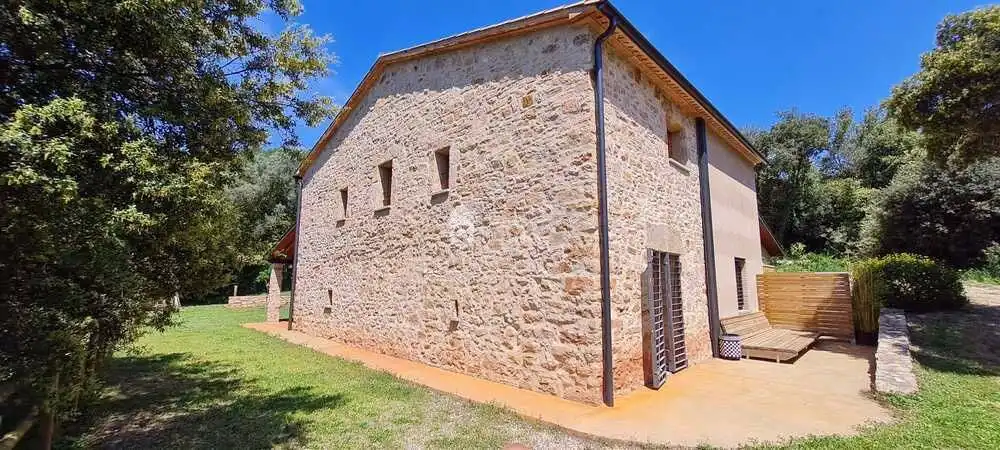 Exterior view of Country homes for rent in Girona  with Air Conditioner, Heating and Private garden