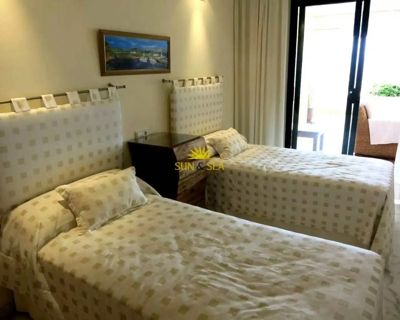 Habitación de Apartamento de alquiler en Altea con Aire acondicionado, Calefacción y Terraza