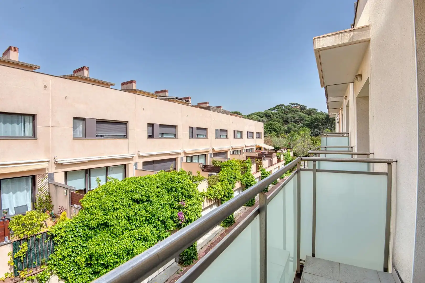 Adossat amb terrassa en venda a Carrer Carrer Logronyo, imagen 2