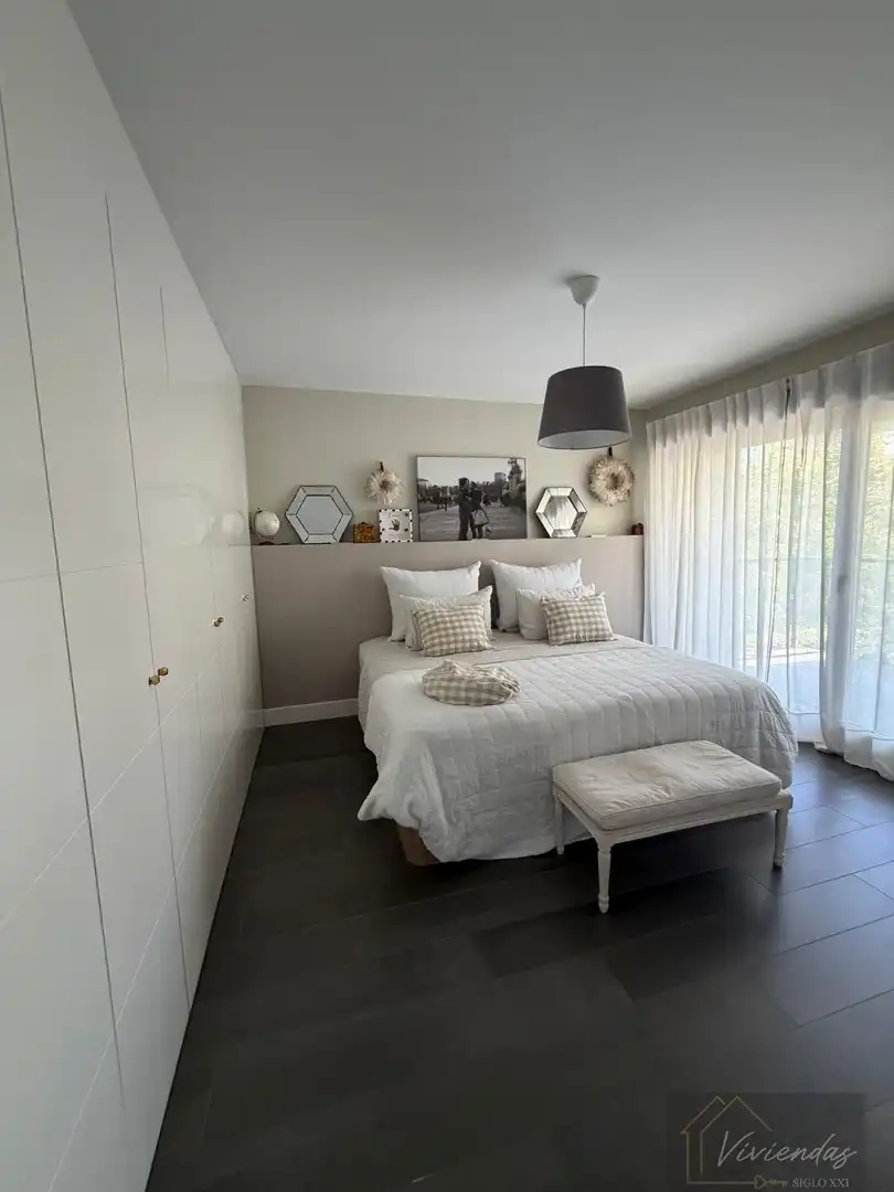 Dormitori de Casa o xalet en venda en Boadilla del Monte amb Aire condicionat, Calefacció i Terrassa