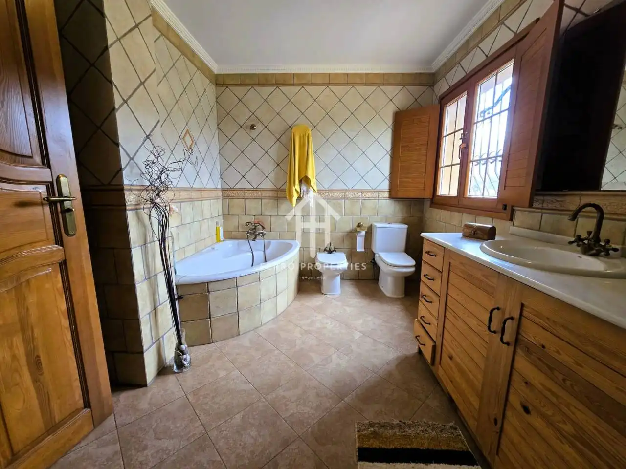 Baño de Casa o chalet en venta en Loja con Aire acondicionado, Calefacción y Jardín privado