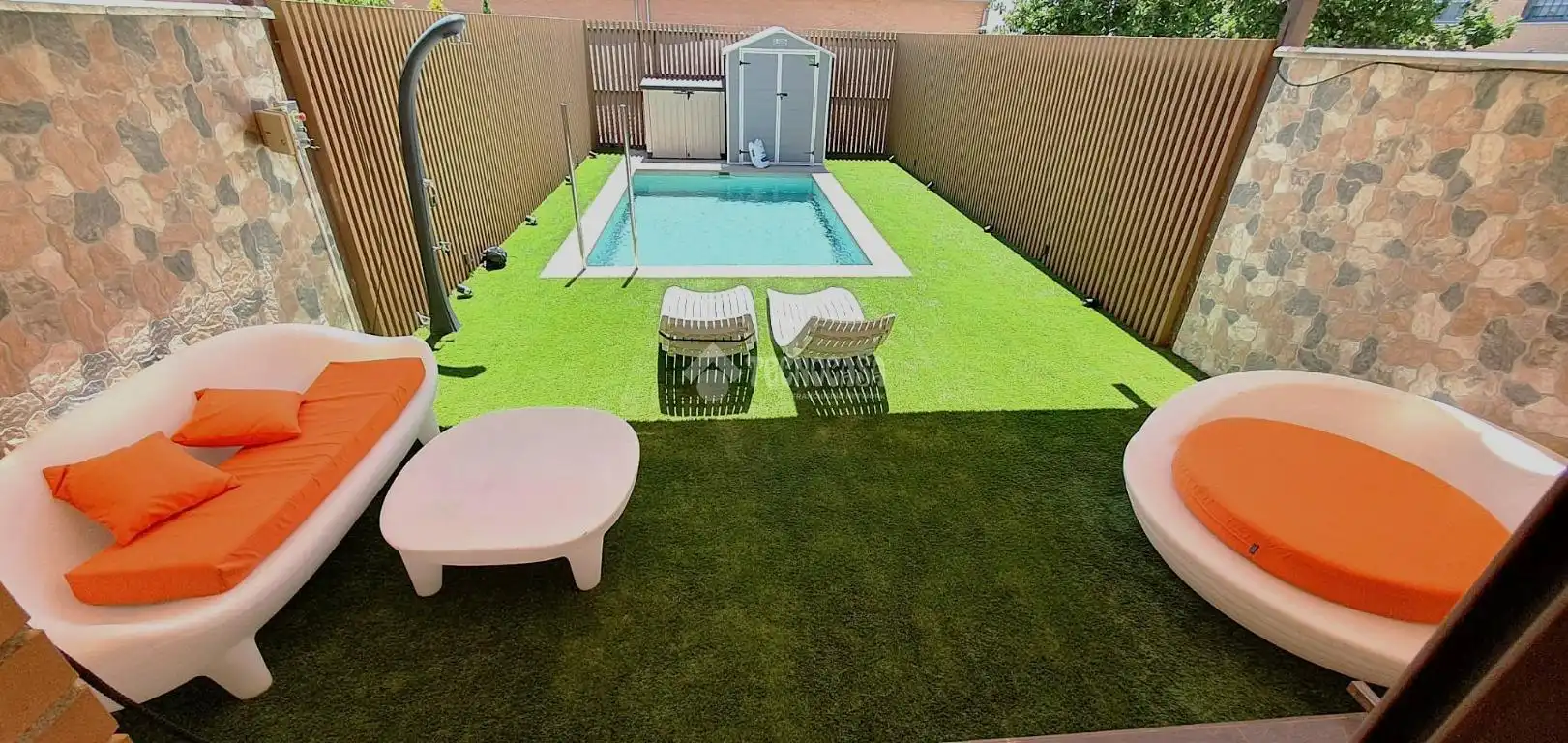 Piscina de Pis en venda en Villalbilla amb Jardí privat i Piscina