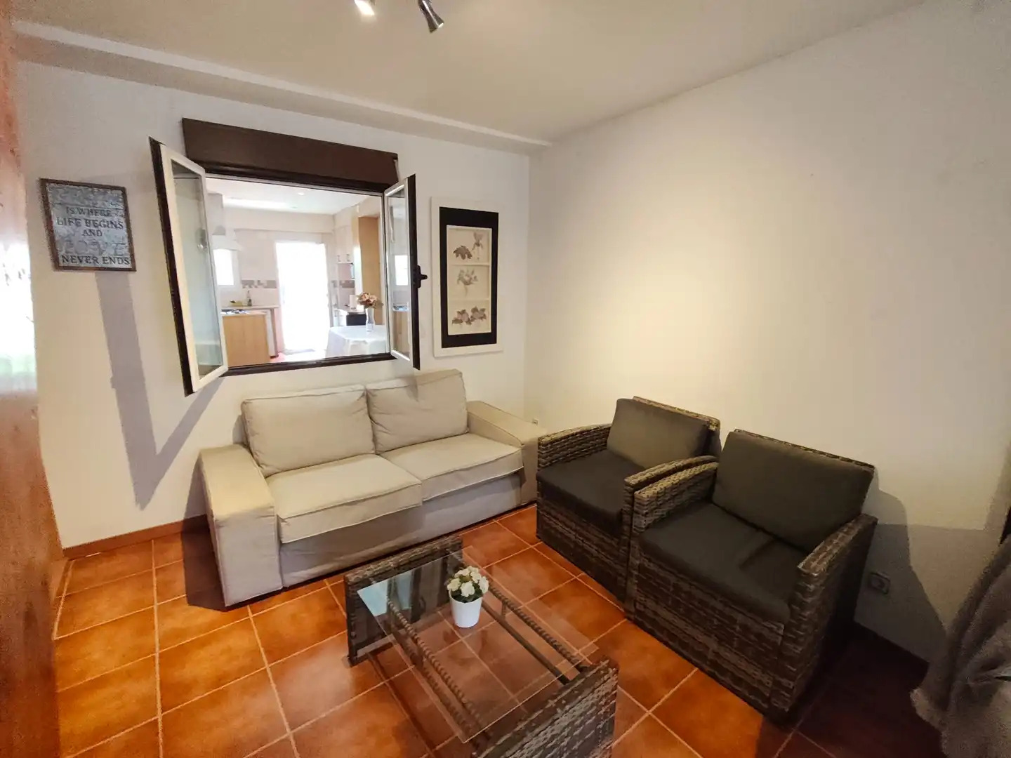 Sala d'estar de Casa o xalet en venda en El Campillo (Valladolid) amb Calefacció, Moblat i Forn