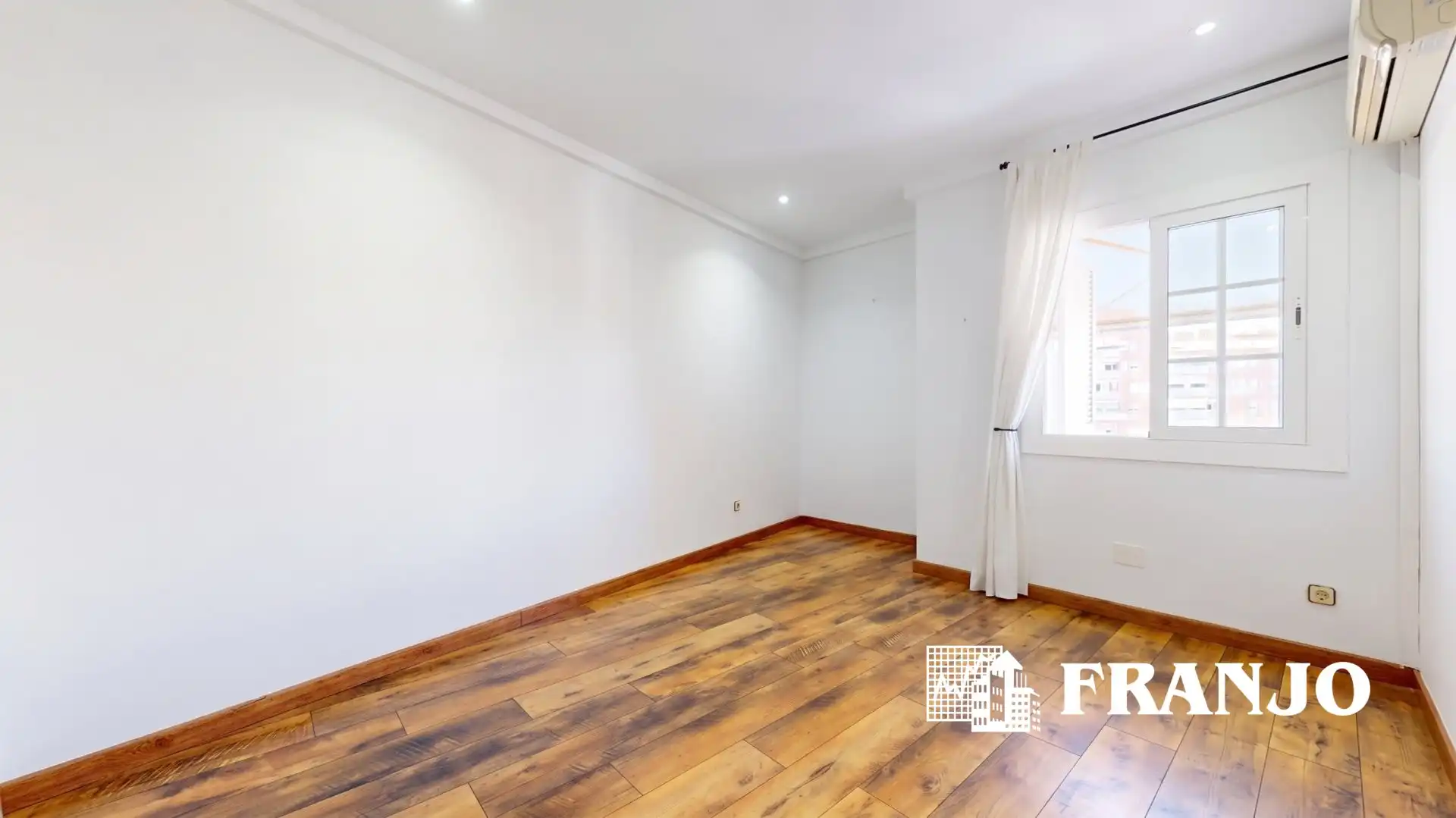 Casa a schiera con terrazza in vendita a Barri Antic, imagen 27