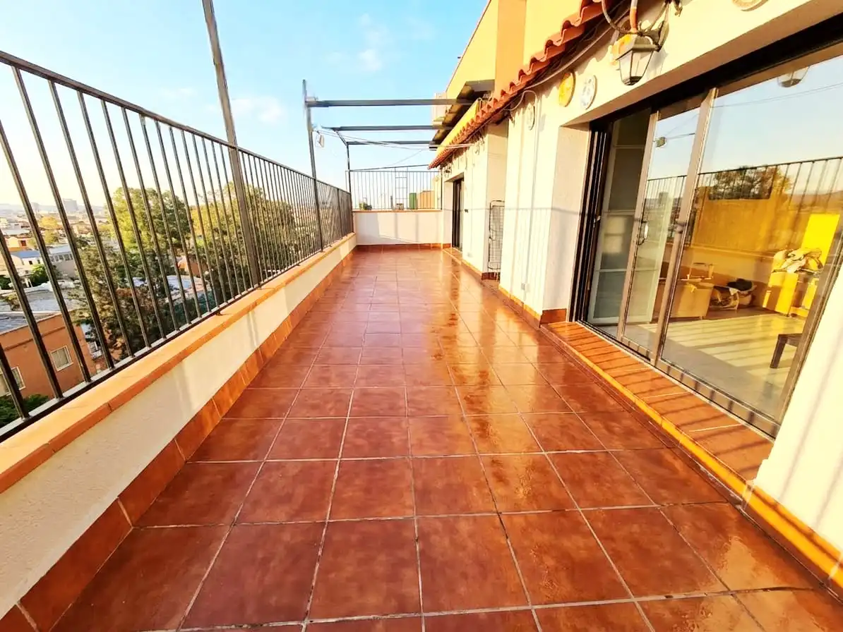 Terrassa de Pis en venda en El Prat de Llobregat amb Aire condicionat, Calefacció i Parquet