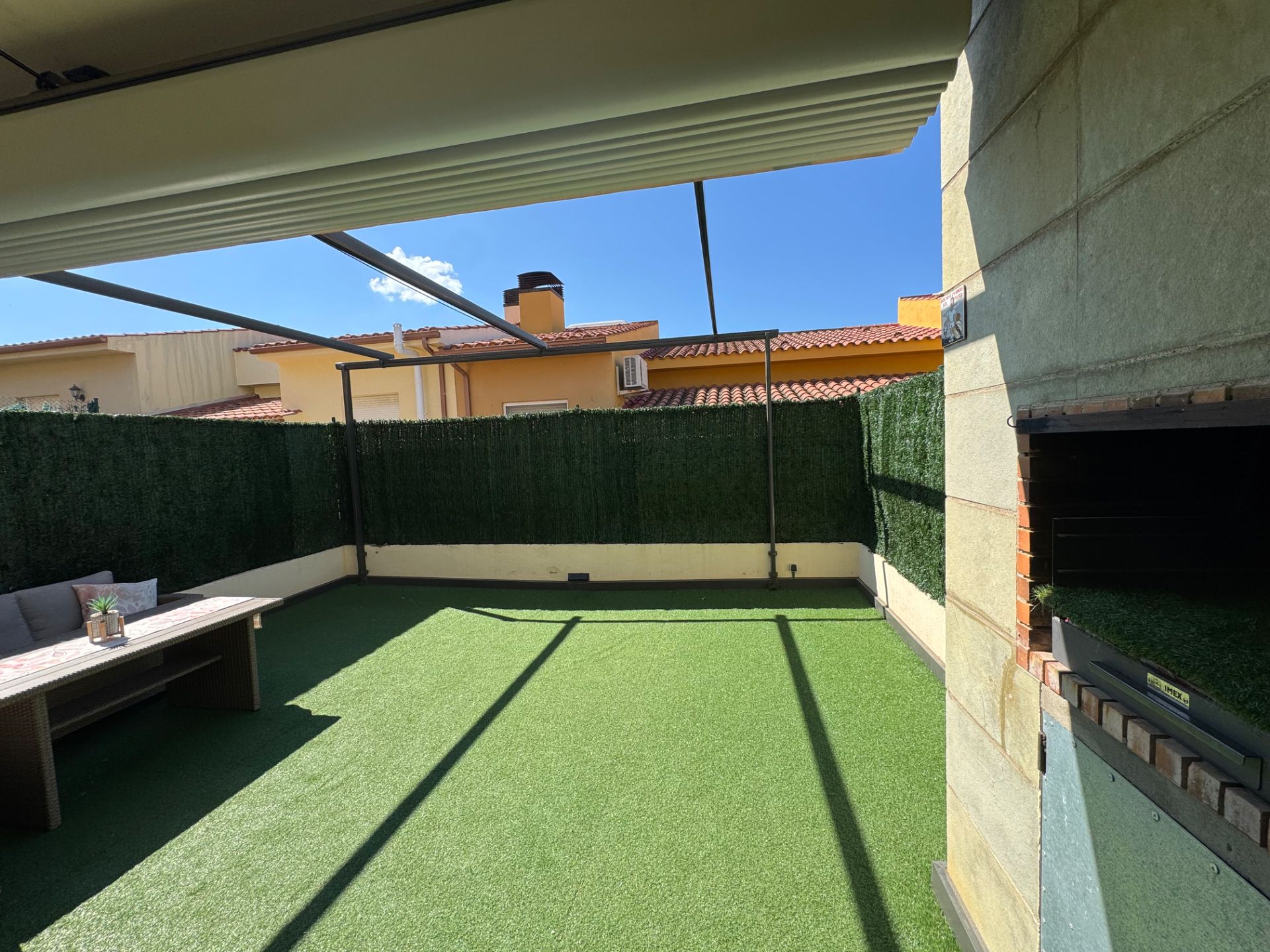 Terrassa de Casa o xalet en venda en Palau-saverdera amb Aire condicionat, Calefacció i Jardí privat