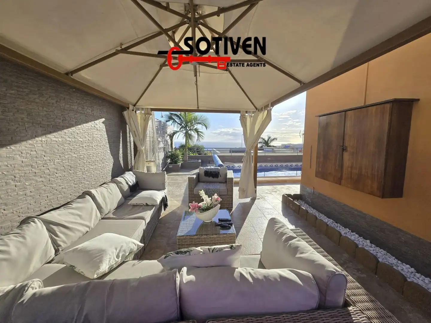 Chalet con piscina en alquiler en Costa Adeje, imagen 9