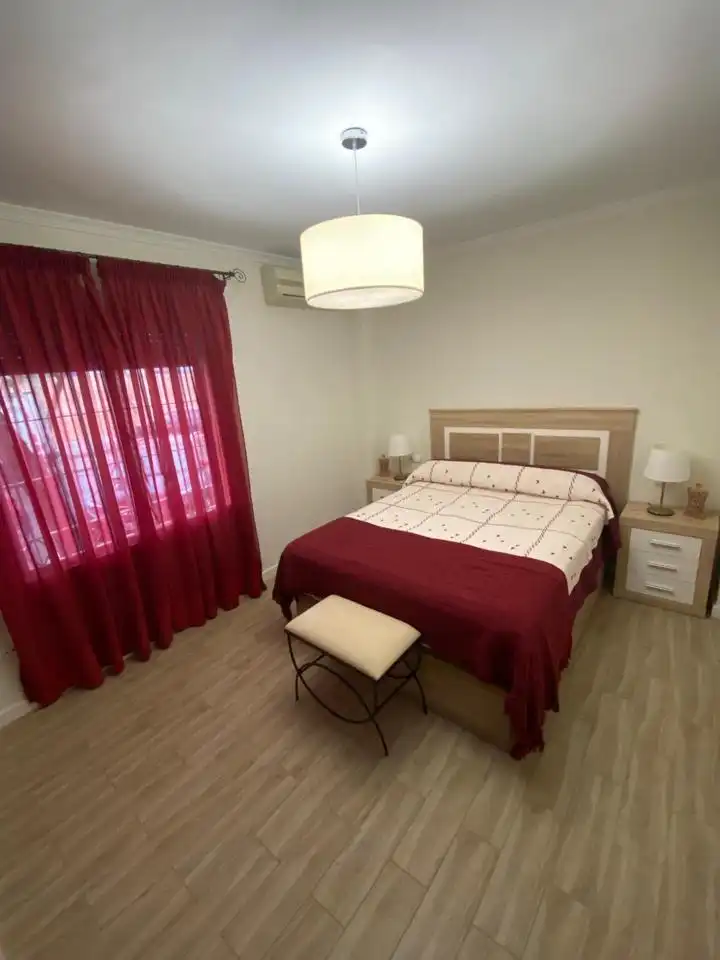 Ground floor for rent in Arco Norte - Avda. España