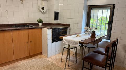 Foto 3 de Casa adosada en venda a San Pedro - Bº San Pedro, 19, Alfoz de Lloredo, Cantabria