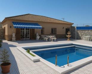 Swimming pool of House or chalet for sale in Chiclana de la Frontera