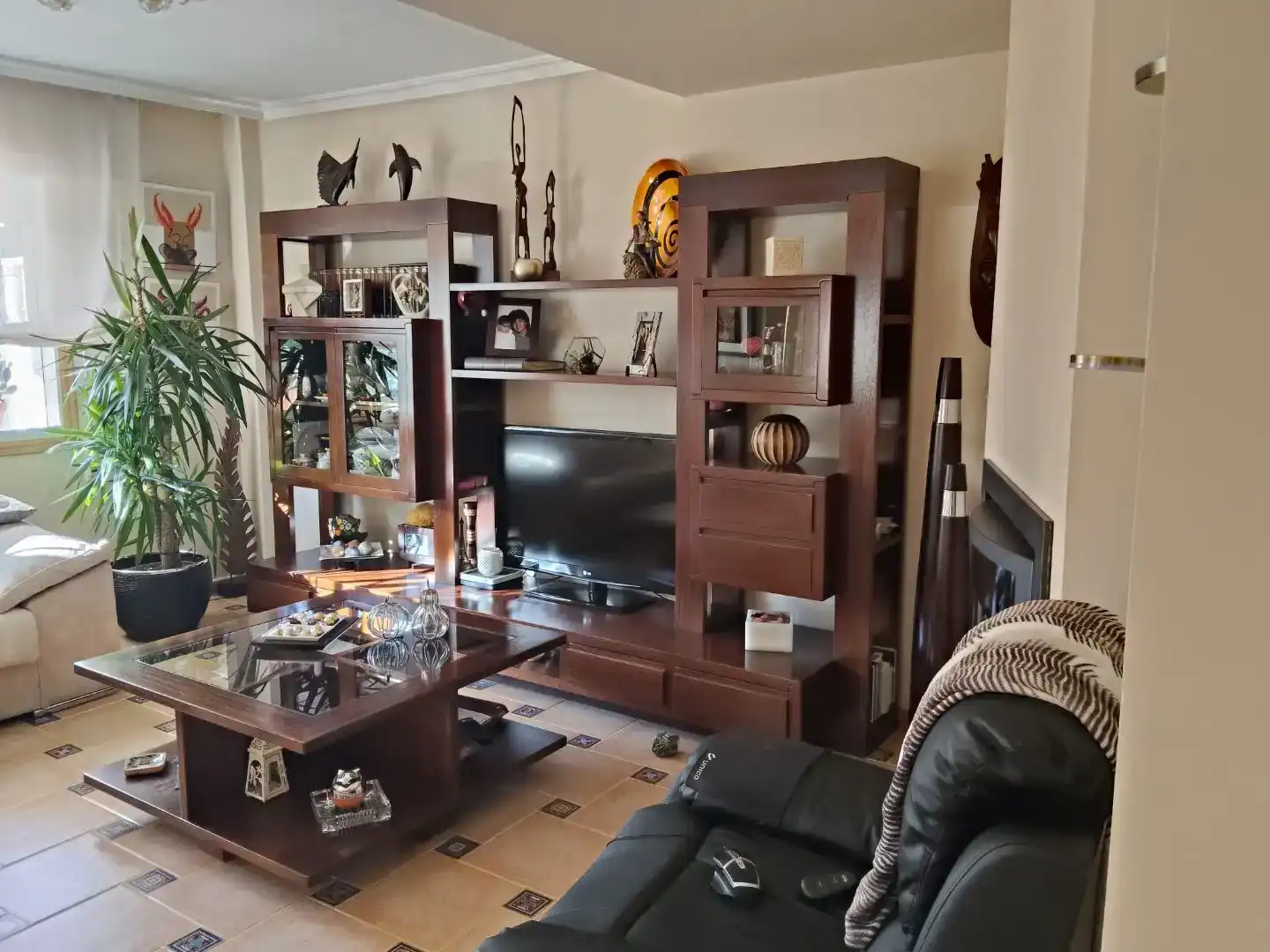 Sala d'estar de Pis en venda en Arroyo de la Encomienda amb Jardí privat, Parquet i Balcó