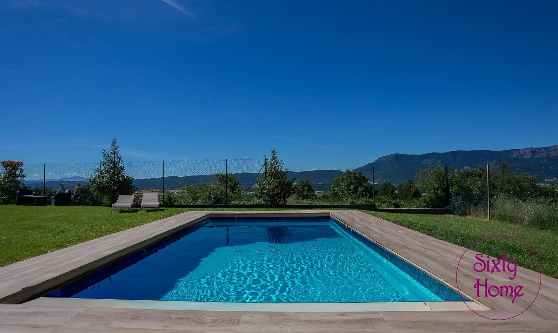 Piscina de Casa o chalet en venta en Jaca con Calefacción, Jardín privado y Parquet