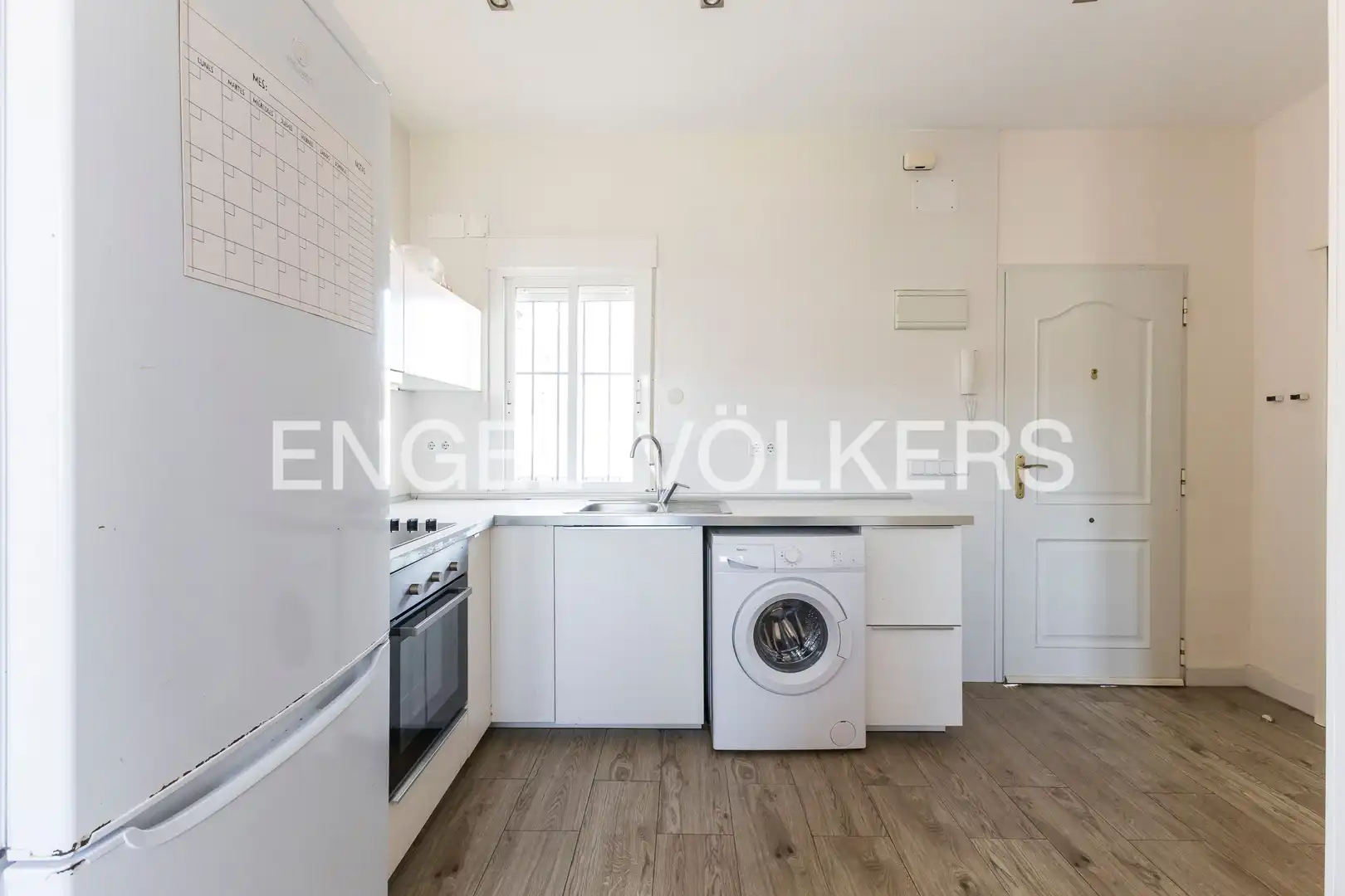 Cocina de Apartamento en venta en Madrid con Aire acondicionado, Calefacción y Terraza