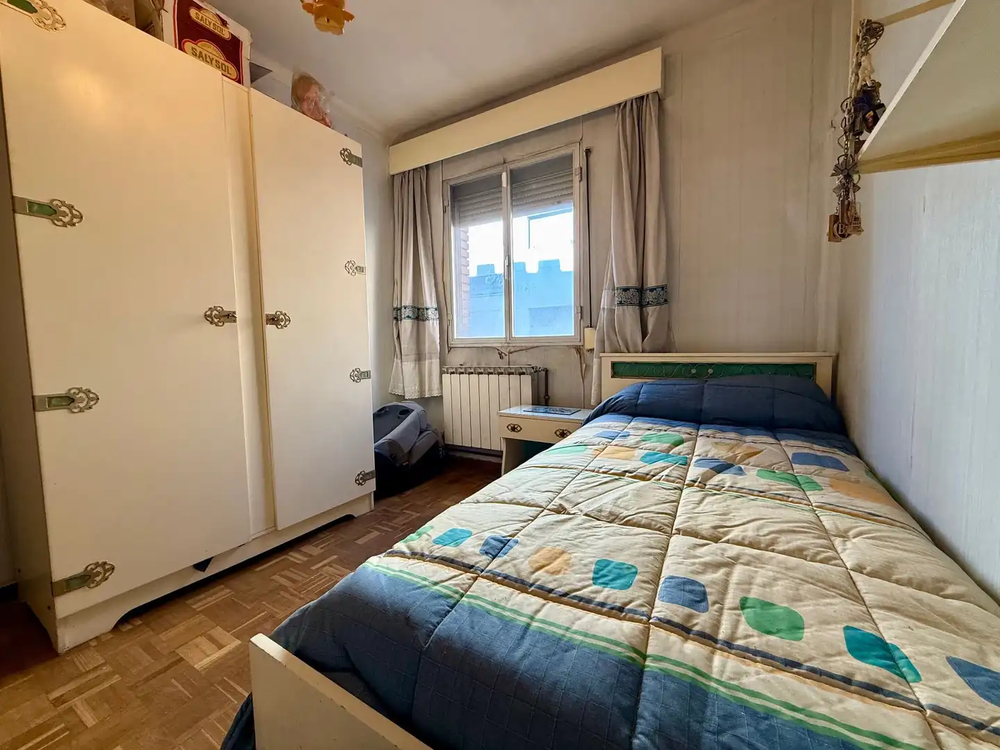 Schlafzimmer von Wohnung zum Verkauf in Madrid mit Klimaanlage und Heizung