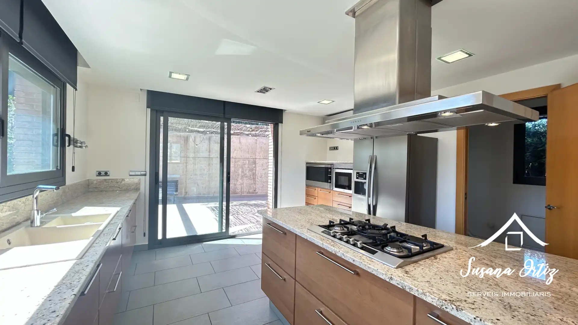 Cocina de Casa o chalet en venta en Abrera con Aire acondicionado, Calefacción y Jardín privado